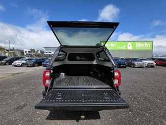 2021 Toyota Hilux - Thumbnail
