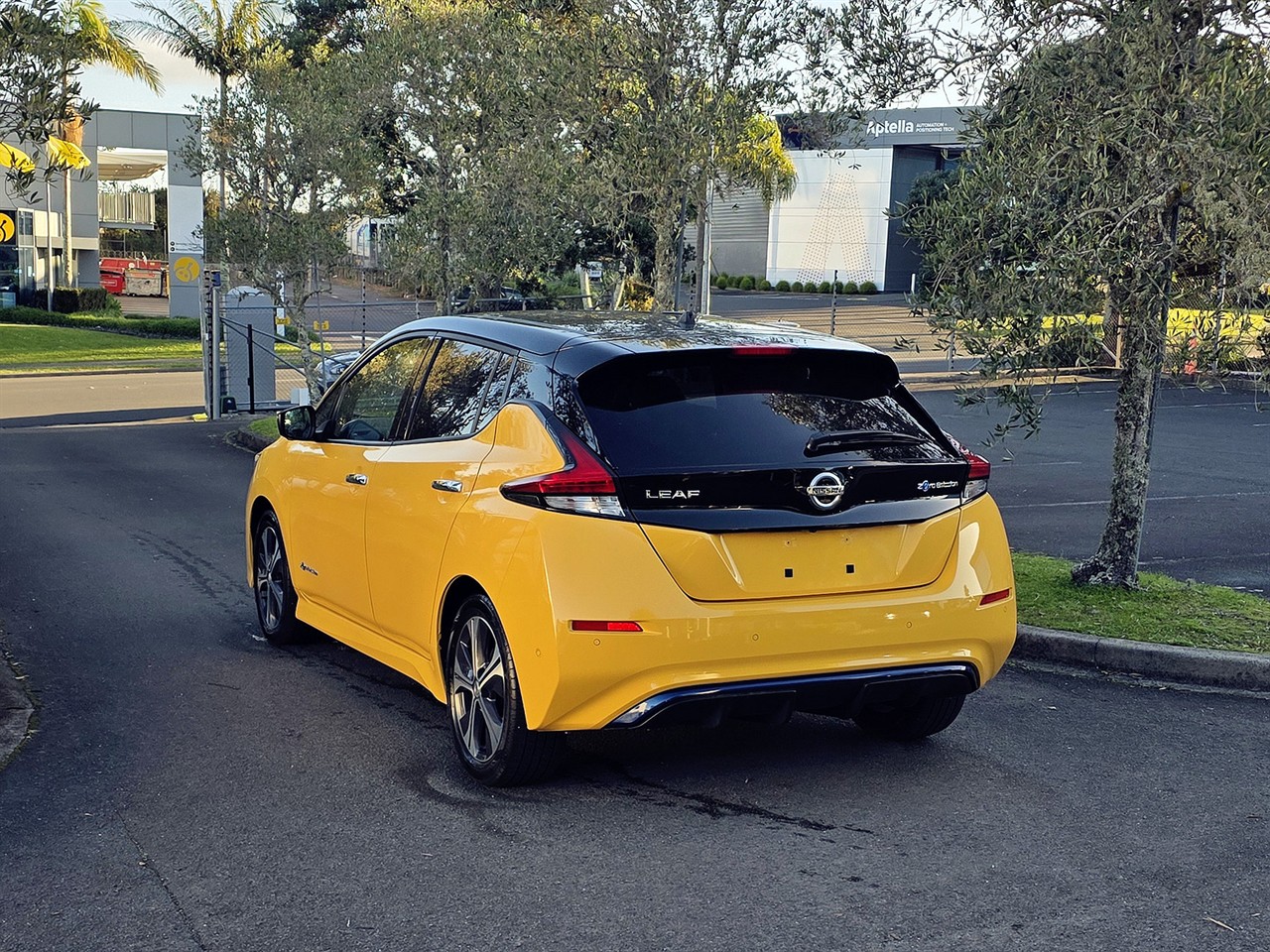 2019 Nissan LEAF