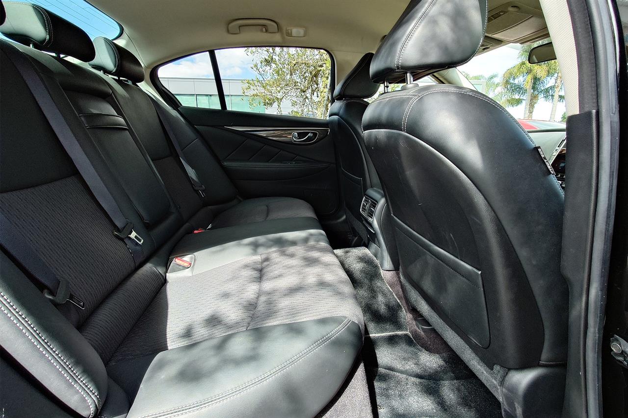 2015 Nissan Skyline