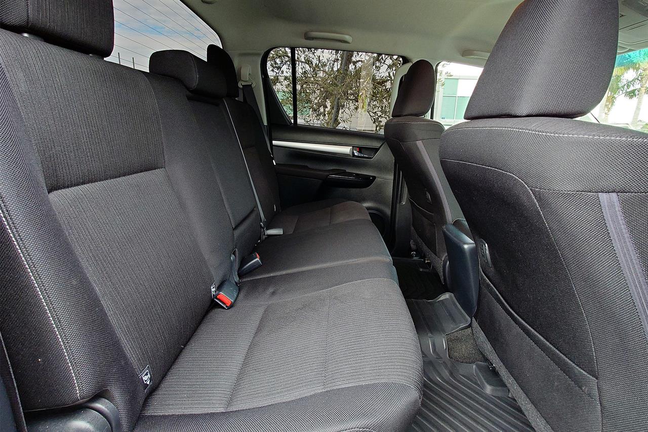 2017 Toyota Hilux