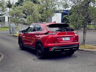 2023 Mitsubishi Eclipse Cross - Thumbnail