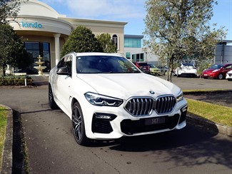2020 BMW X6 - Thumbnail