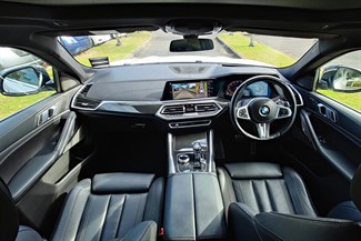 2020 BMW X6 - Thumbnail