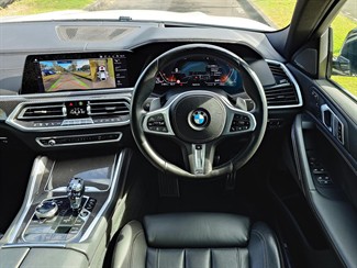 2020 BMW X6 - Thumbnail
