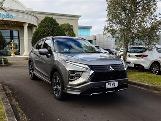 2023 Mitsubishi Eclipse Cross - Thumbnail