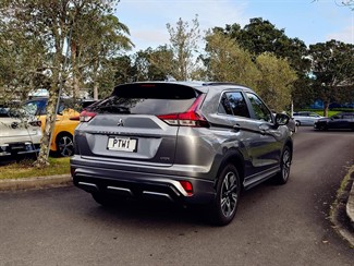 2023 Mitsubishi Eclipse Cross - Thumbnail