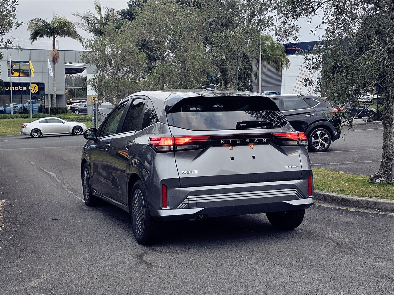 2025 Nissan NOTE