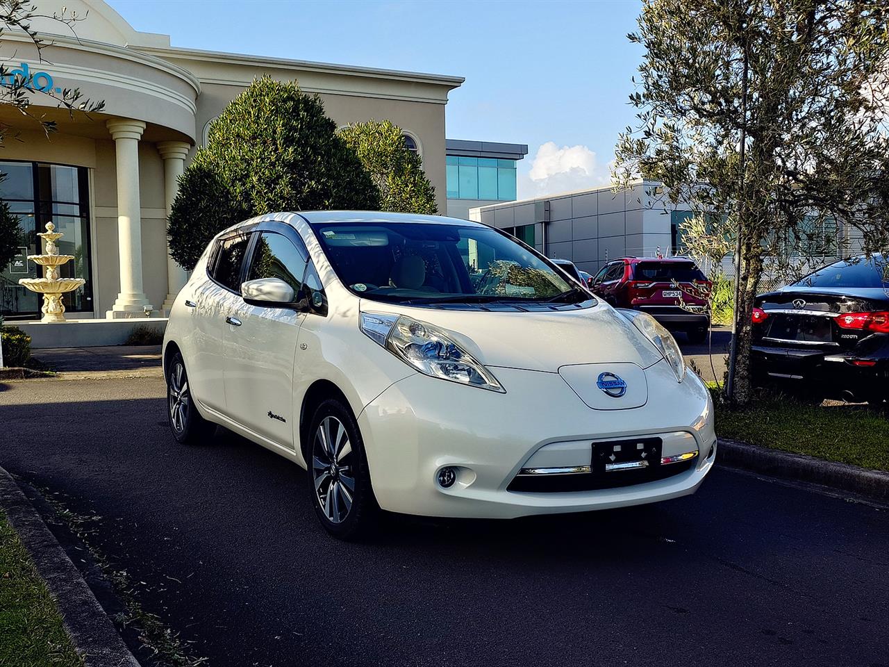 2016 Nissan LEAF