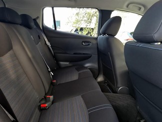 2018 Nissan LEAF - Thumbnail