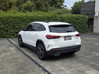 2021 Mercedes-Benz Gla - Thumbnail