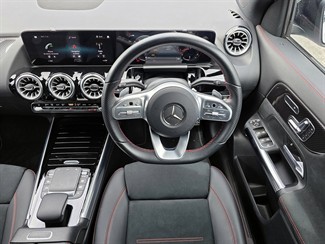 2021 Mercedes-Benz Gla - Thumbnail