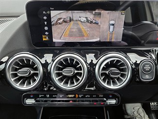 2021 Mercedes-Benz Gla - Thumbnail