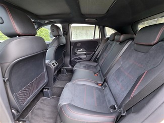 2021 Mercedes-Benz Gla - Thumbnail