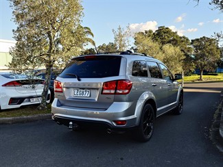 2018 Dodge Journey - Thumbnail