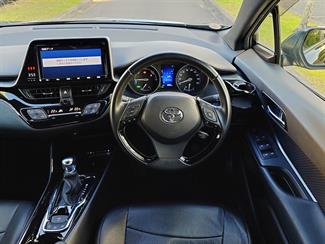 2019 Toyota C-Hr - Thumbnail