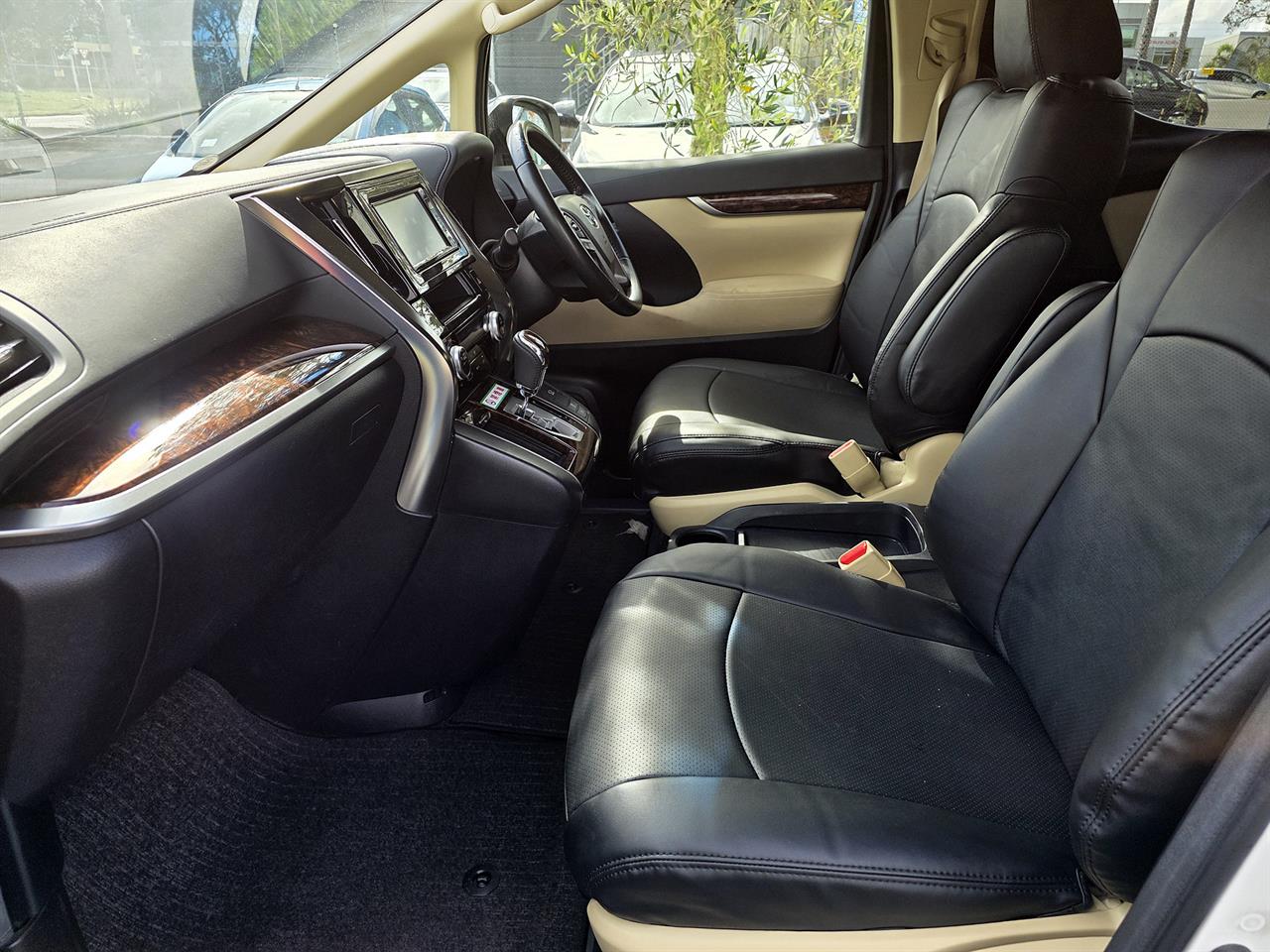 2019 Toyota Vellfire