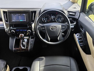 2019 Toyota Vellfire - Thumbnail