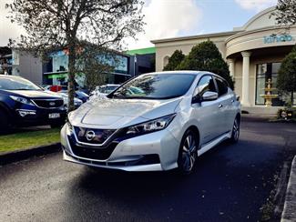 2020 Nissan LEAF - Thumbnail
