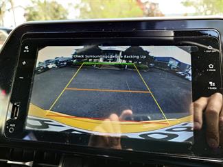 2017 Toyota C-Hr - Thumbnail