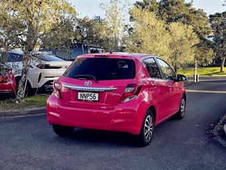 2014 Toyota VITZ - Thumbnail