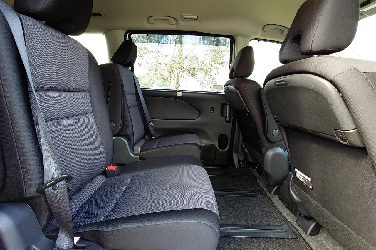 2020 Nissan SERENA