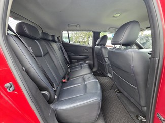 2020 Nissan LEAF - Thumbnail