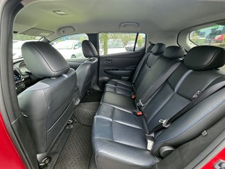 2020 Nissan LEAF - Thumbnail