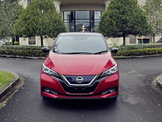 2020 Nissan LEAF - Thumbnail