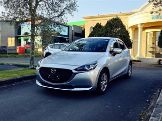 2020 Mazda 2 - Thumbnail