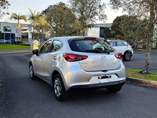 2020 Mazda 2 - Thumbnail