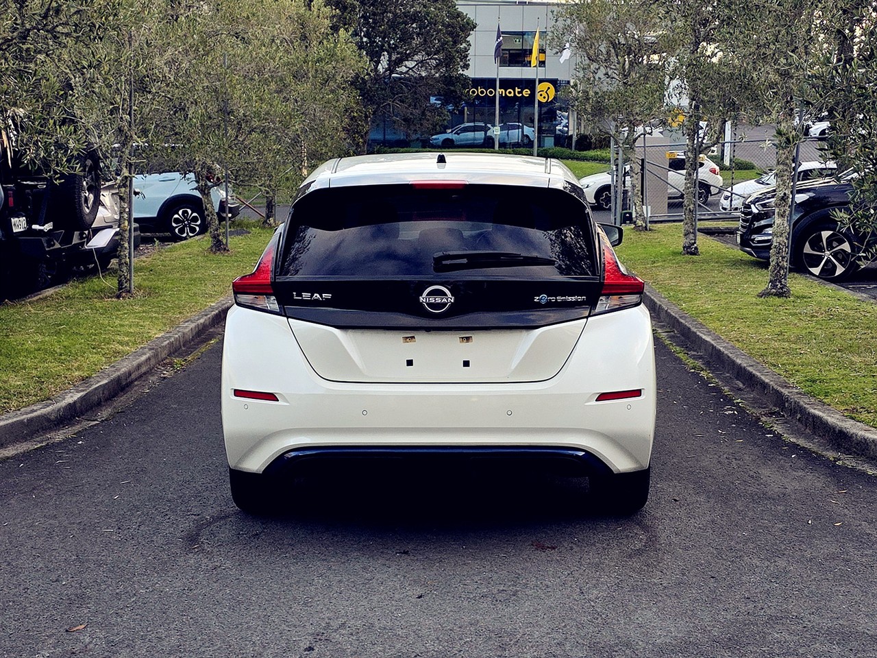 2022 Nissan LEAF