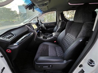 2015 Toyota Vellfire - Thumbnail