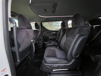2015 Toyota Vellfire - Thumbnail