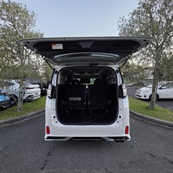 2015 Toyota Vellfire - Thumbnail