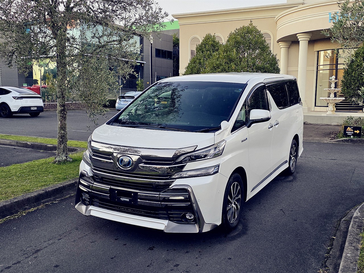 2015 Toyota Vellfire