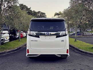 2015 Toyota Vellfire - Thumbnail