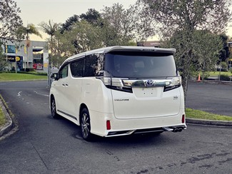 2015 Toyota Vellfire - Thumbnail