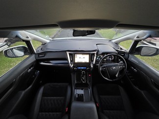 2015 Toyota Vellfire - Thumbnail