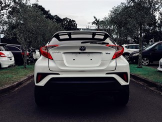 2018 Toyota C-Hr - Thumbnail