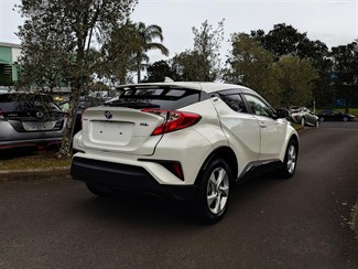 2018 Toyota C-Hr - Thumbnail