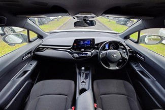 2018 Toyota C-Hr - Thumbnail