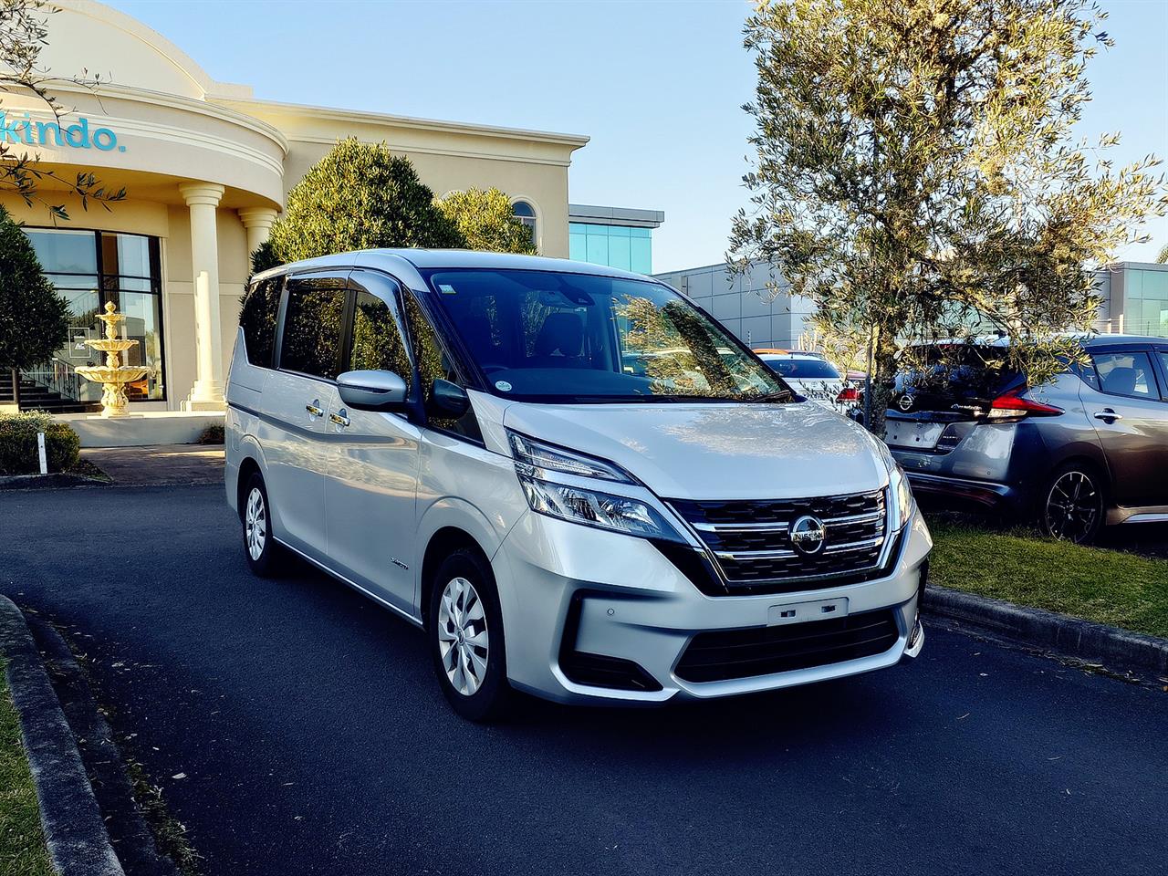 2020 Nissan SERENA
