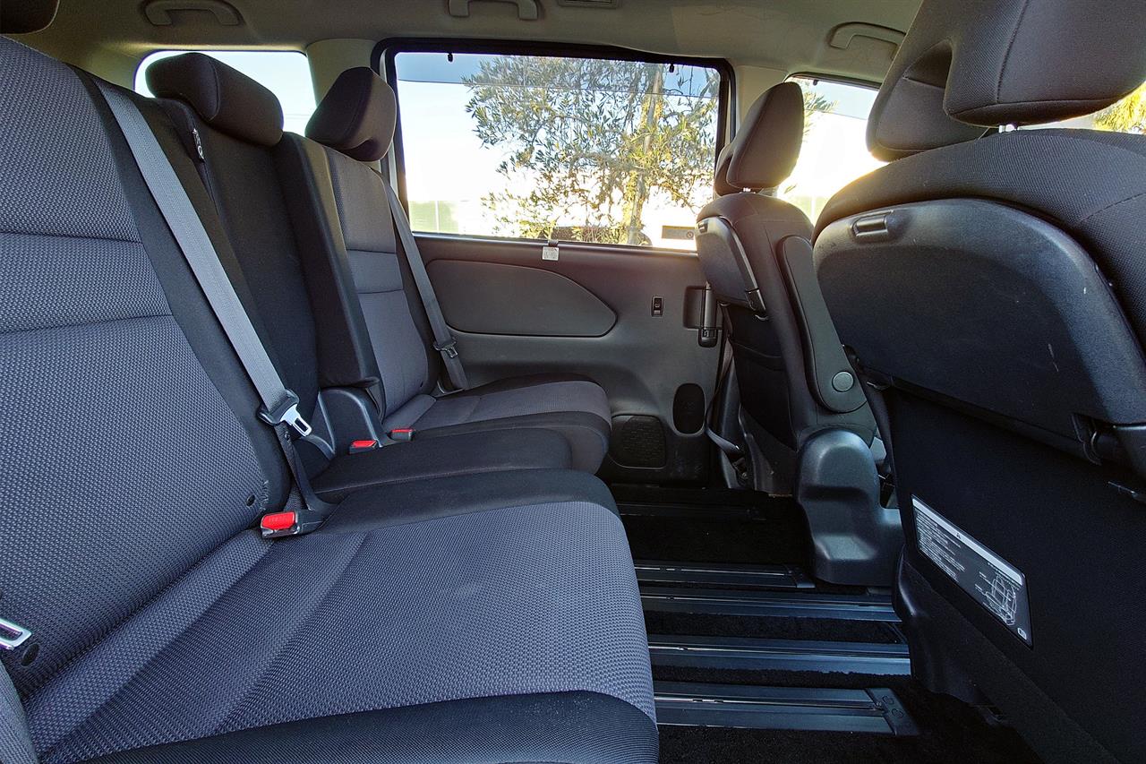 2020 Nissan SERENA
