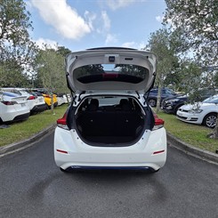 2019 Nissan LEAF - Thumbnail