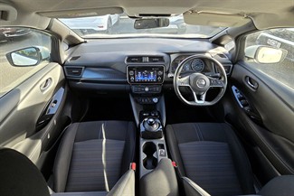 2019 Nissan LEAF - Thumbnail