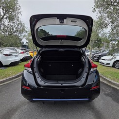 2021 Nissan LEAF - Thumbnail