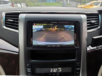 2012 Toyota Vellfire - Thumbnail