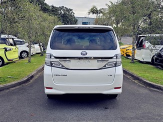 2012 Toyota Vellfire - Thumbnail