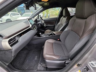 2017 Toyota C-Hr - Thumbnail