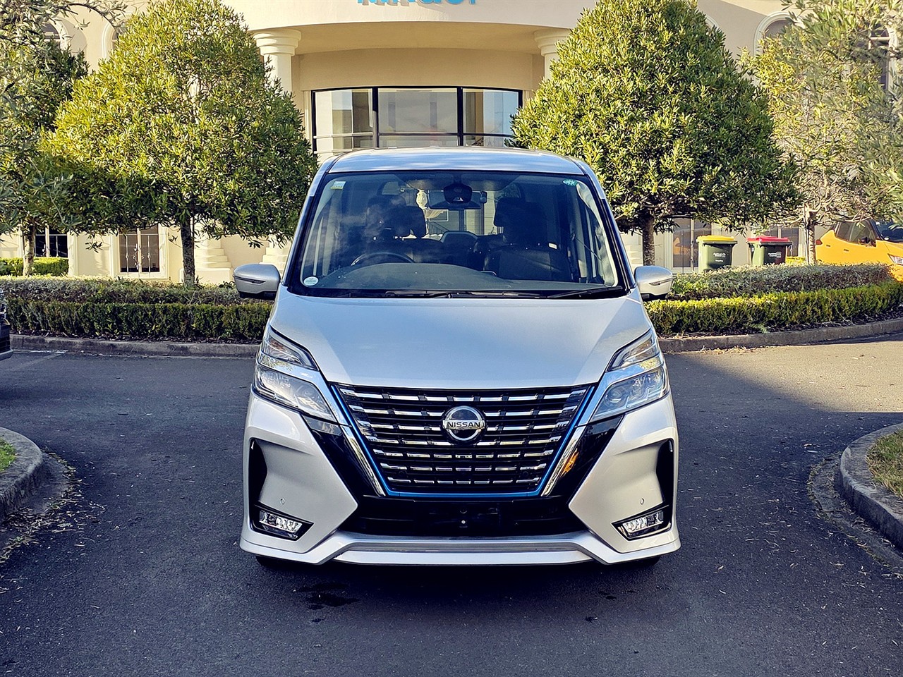 2020 Nissan SERENA